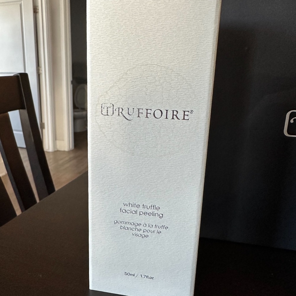 Brand New Set of Truffoire Skin Care - Picture 4 of 4